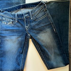 Vintage low rise bootcut jeans (style- no button)